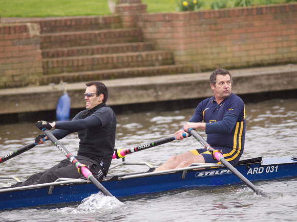 Burway rowing race head division 3 on thames